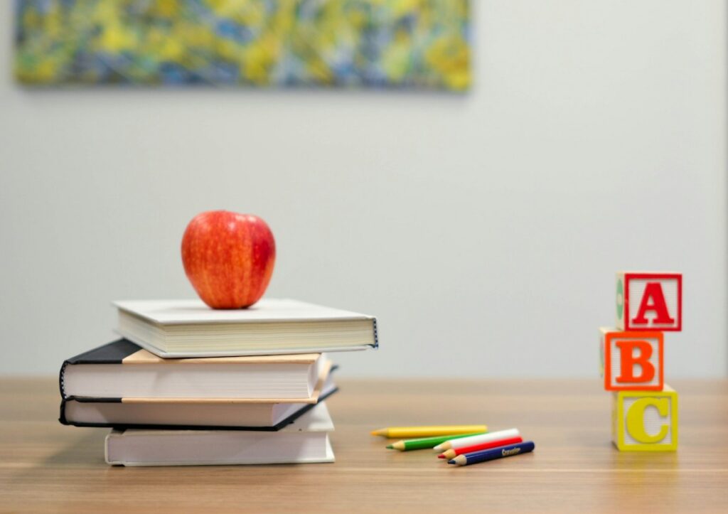 प्रतीकात्मक तस्वीर — education